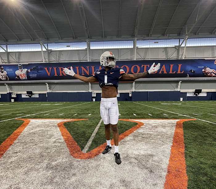 Carlo Thompson, Virginia Cavaliers football